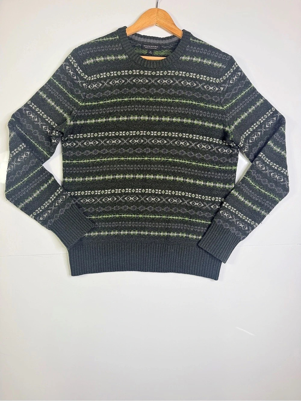 Banana Republic Geometric Merino Wool Sweater Size Medium